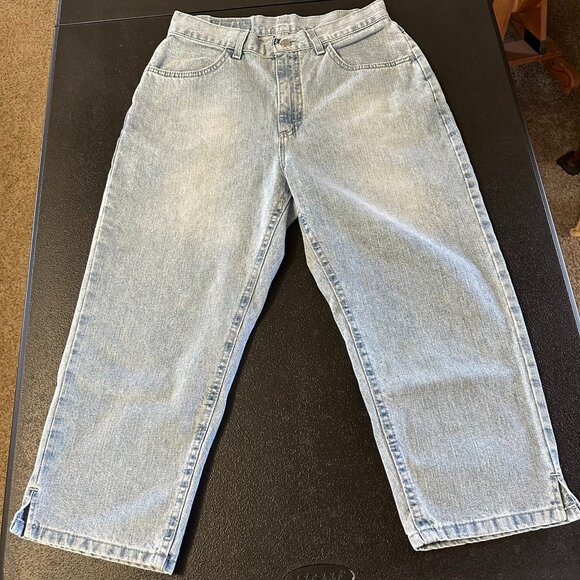 Lee Riders Denim Capri Jean Size 10 Med Fits more like Size 8 Light Blue Wash - Picture 1 of 13